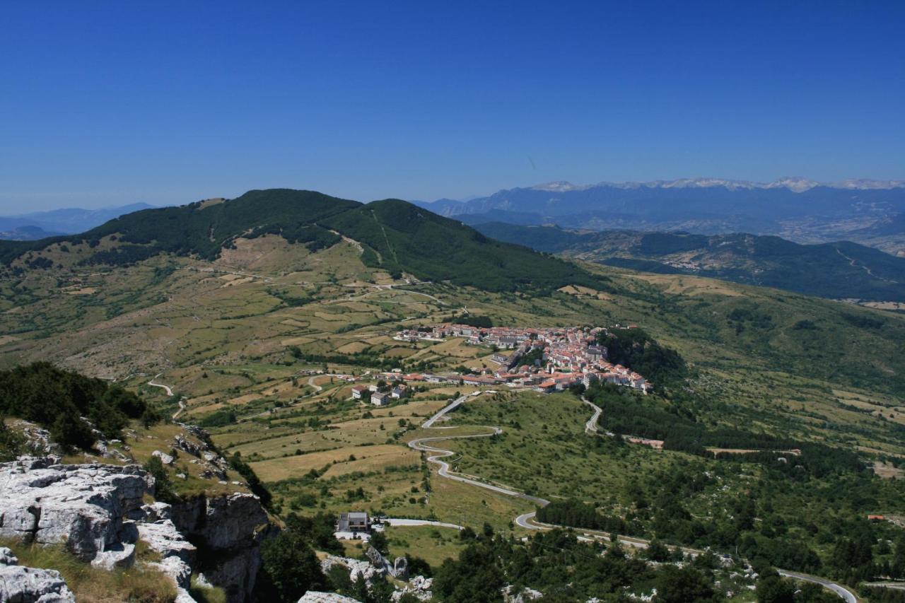 Hotel Capracotta Luaran gambar