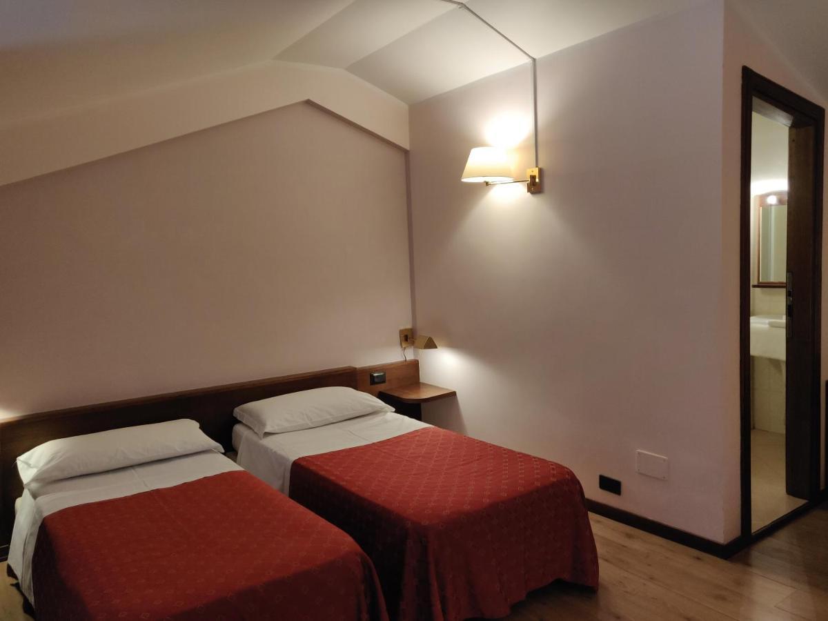 Hotel Capracotta Luaran gambar