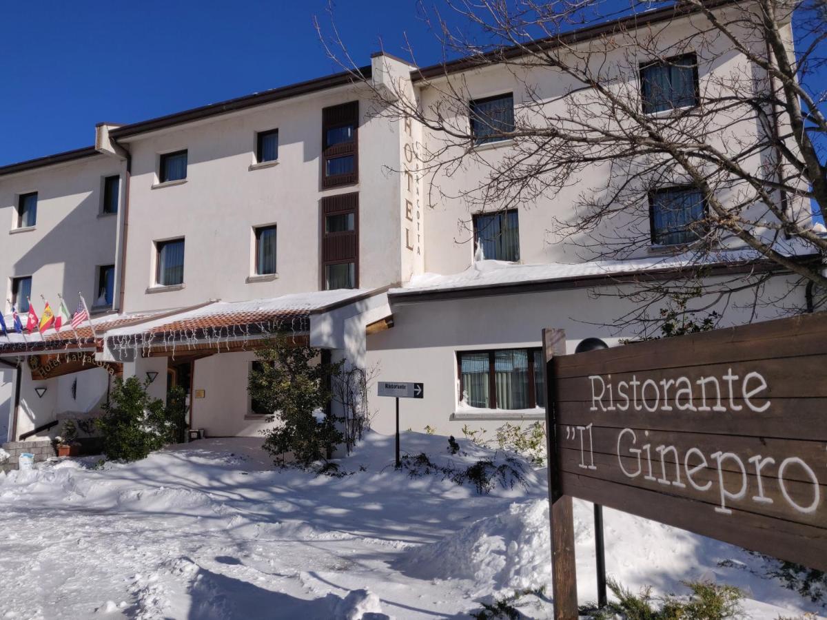 Hotel Capracotta Luaran gambar