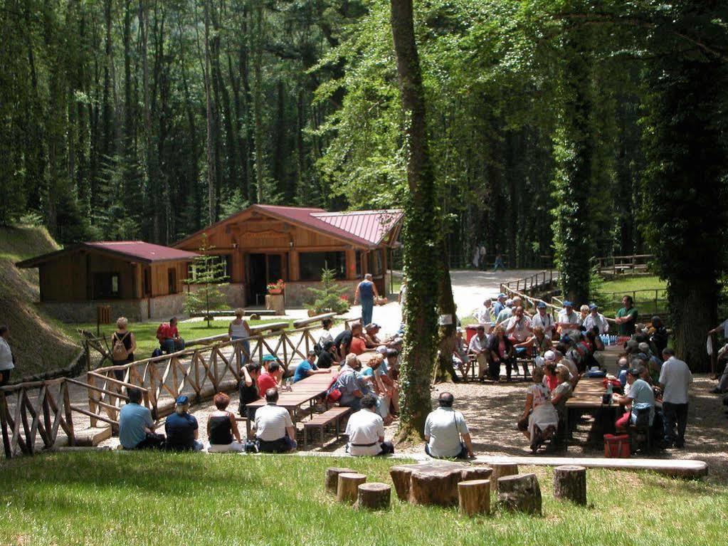 Hotel Capracotta Luaran gambar