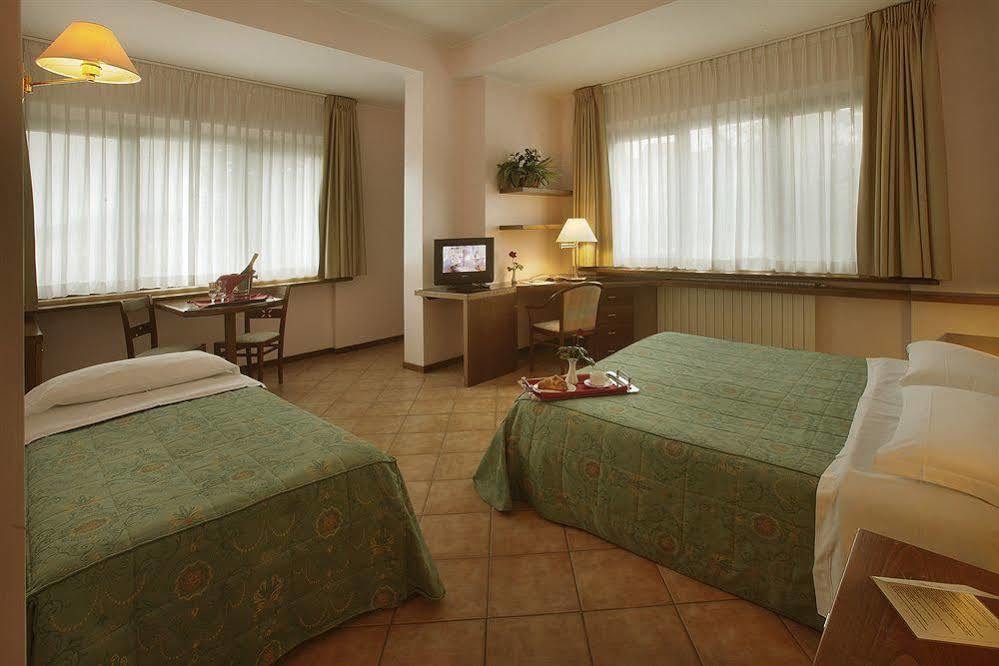 Hotel Capracotta Luaran gambar