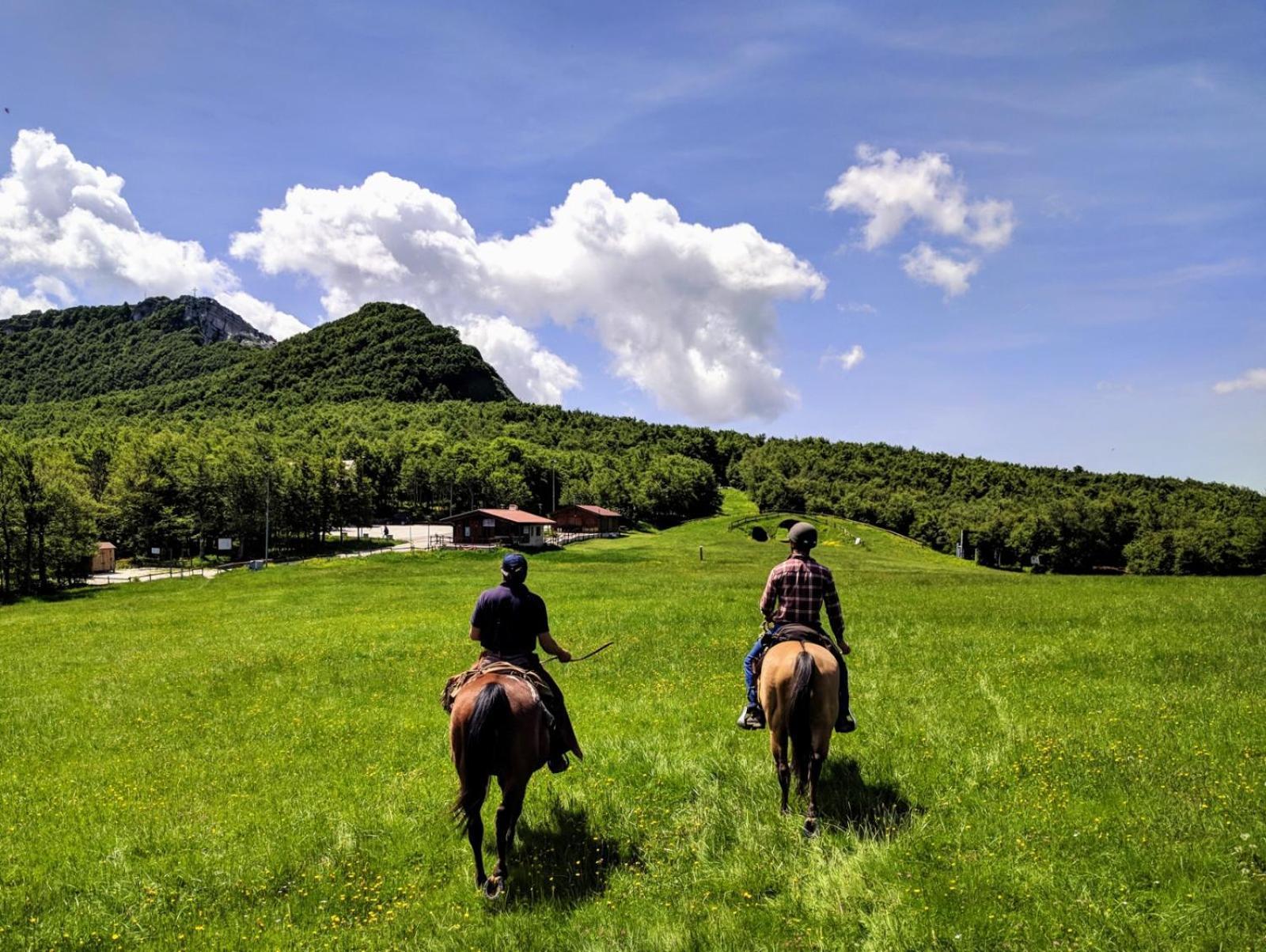 Hotel Capracotta Luaran gambar